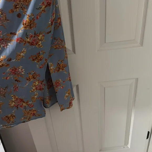 Summer dress - Picture 3 of 6